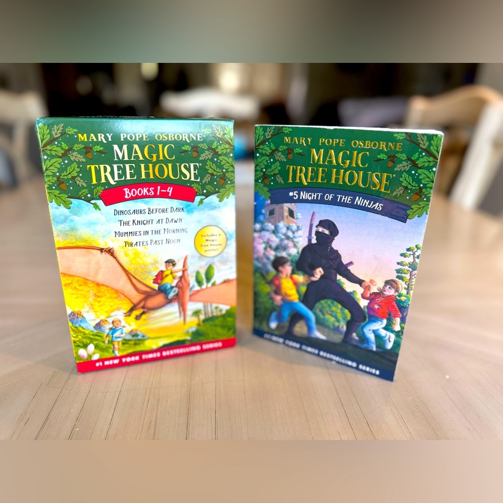 Magic Tree House Books 1-5 Boxed Set + Poster – Mary Pope Osborne
